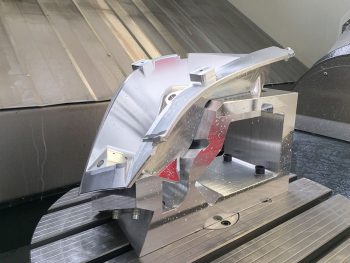CNC-Fräsen und -Drehen bei Mader Metalltec